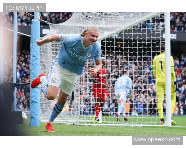 哈兰德足球生涯精彩瞬间集锦以及球场英姿全景展示 哈兰德足球生涯精彩瞬间集锦以及球场英姿全景展示