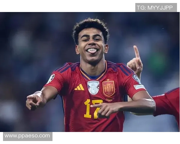 明星与足球球星的跨界情缘 聚焦那些与足球有故事的明星人物